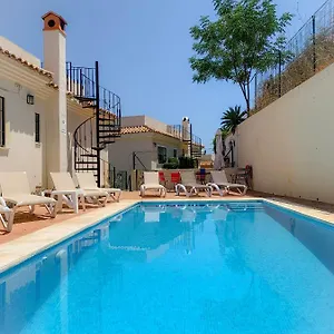 ample-villa-at-benalmdena-coast.es-andalucia.com/